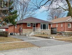 BASEMENT - 430 RIDGEWAY AVENUE  Oshawa, ON L1J 2V7