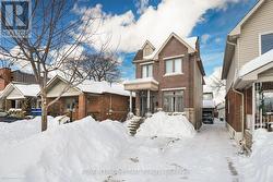 20 WESTBROOK AVENUE  Toronto, ON M4C 2G2