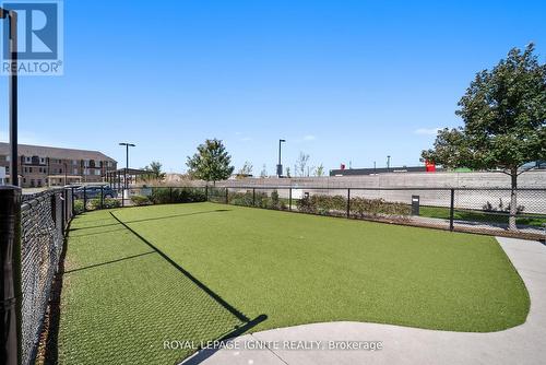 906 - 2550 Simcoe Street N, Oshawa, ON - Outdoor