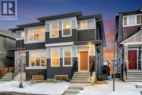 16 Creekstone Drive SW  Calgary, AB T2X 4Z5