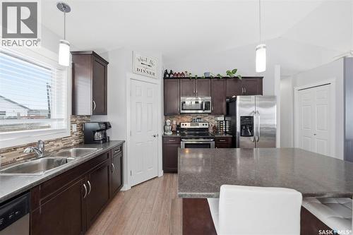 536 Palmer Crescent, Warman, SK - Indoor Photo Showing Kitchen With Double Sink