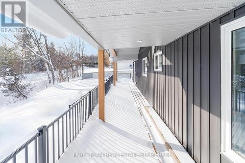 550 Second Avenue, Tay, ON - Outdoor With Exterior