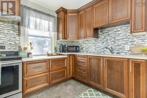 Upper unit fully equipped kitchen - 2542 Gottingen Street, Halifax, NS - Indoor Photo Showing Kitchen
