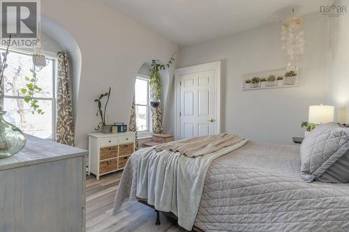Great layout - 2542 Gottingen Street, Halifax, NS - Indoor Photo Showing Bedroom