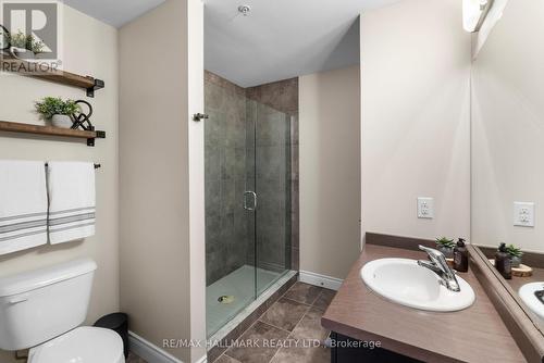 302 - 106 Bard Boulevard, Guelph, ON - Indoor Photo Showing Bathroom