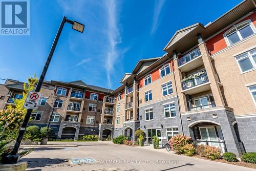 302 - 106 Bard Boulevard, Guelph, ON - Outdoor With Facade