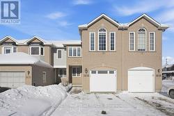 1633 MARLEY CRESCENT  Ottawa, ON K1J 1C1