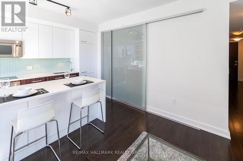 Kitchen w/Quartz Counters and European Appliances - 502 - 111 Champagne Avenue, Ottawa, ON - Indoor Photo Showing Kitchen