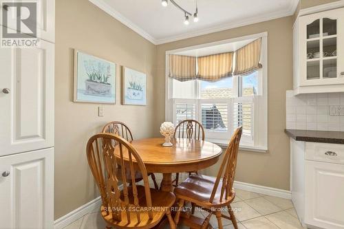 4017 Kingston Court, Burlington, ON - Indoor Photo Showing Dining Room