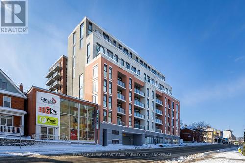 429 - 223 PRINCESS STREET  Kingston (East Of Sir John A. Blvd), ON K7L 1B3