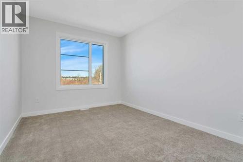 19 Everson Close, Red Deer, AB - Indoor Photo Showing Other Room