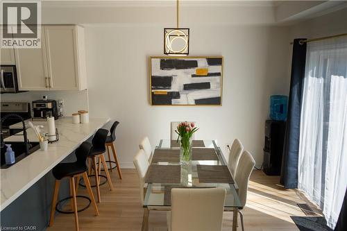 4614 Keystone Crescent, Burlington, ON - Indoor Photo Showing Dining Room