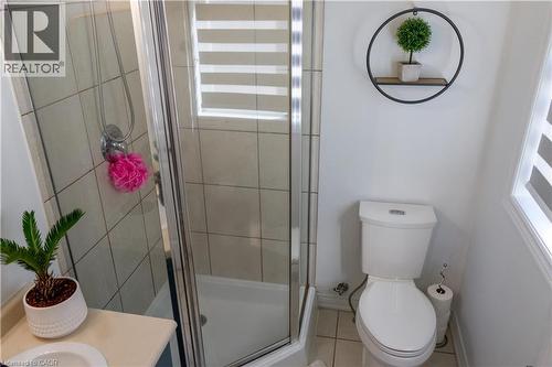 4614 Keystone Crescent, Burlington, ON - Indoor Photo Showing Bathroom