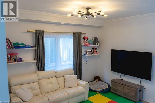 4614 Keystone Crescent, Burlington, ON - Indoor Photo Showing Living Room