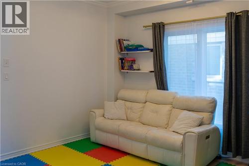 4614 Keystone Crescent, Burlington, ON - Indoor