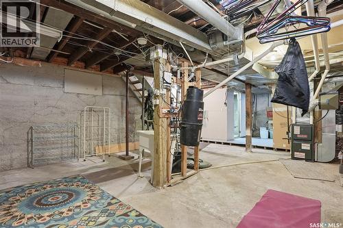 923 7Th Avenue N, Saskatoon, SK - Indoor Photo Showing Basement