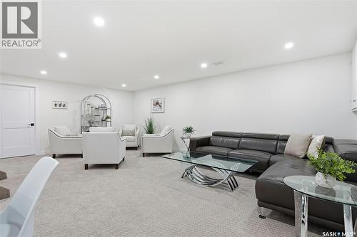 115 Whiteswan Drive, Saskatoon, SK - Indoor