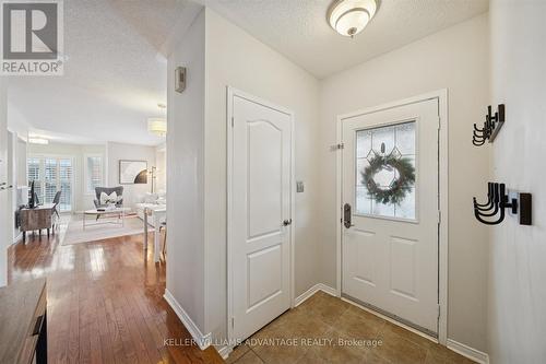 90 Collis Drive, Aurora, ON - Indoor Photo Showing Other Room