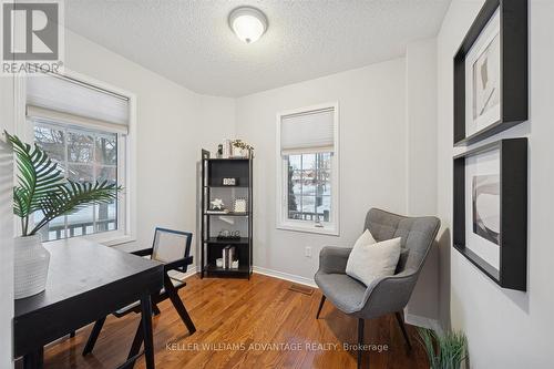 90 Collis Drive, Aurora, ON - Indoor Photo Showing Office