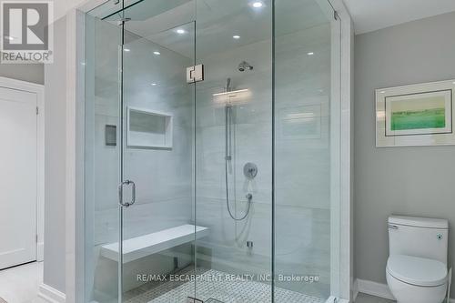 905 Sangster Avenue, Mississauga, ON - Indoor Photo Showing Bathroom