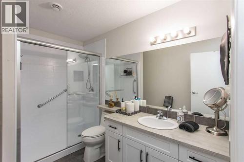 4, 20 Jacobs Close, Red Deer, AB - Indoor Photo Showing Bathroom