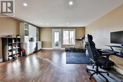 Walk out/Seperate Entry - 