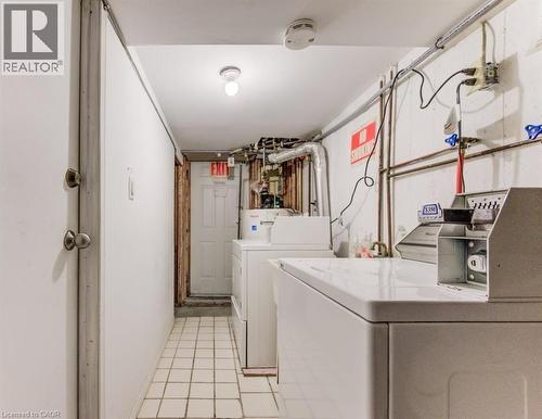 56 Lilac Street, Kitchener, ON - Indoor Photo Showing Laundry Room