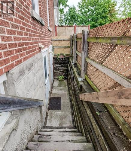 56 Lilac Street, Kitchener, ON - Outdoor