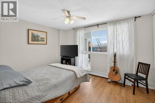 350 Quigley Road Unit# 232, Hamilton, ON - Indoor Photo Showing Bedroom