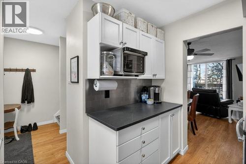 350 Quigley Road Unit# 232, Hamilton, ON - Indoor Photo Showing Kitchen
