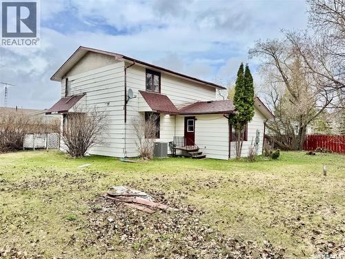 15 Willow Place, Lanigan, SK - Outdoor