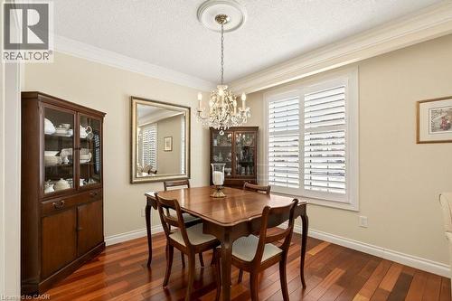 4017 Kingston Court, Burlington, ON - Indoor Photo Showing Dining Room