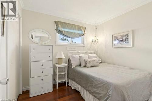 4017 Kingston Court, Burlington, ON - Indoor Photo Showing Bedroom