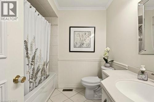 4017 Kingston Court, Burlington, ON - Indoor Photo Showing Bathroom