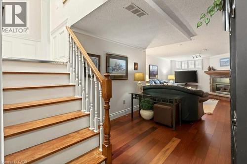 4017 Kingston Court, Burlington, ON - Indoor Photo Showing Other Room