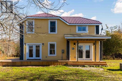 2521 U Line Rd, Hilton, ON - Outdoor With Deck Patio Veranda