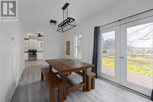 2521 U Line Rd, Hilton, ON - Indoor Photo Showing Dining Room