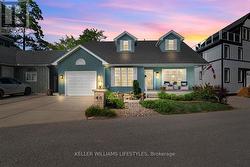 40 LAKESIDE CIRCLE  Lambton Shores (Grand Bend), ON N0M 1T0