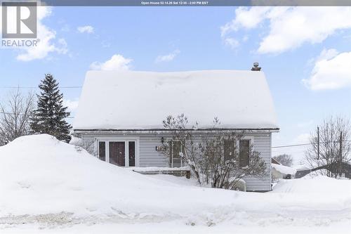 289 Goulais AVE  Sault Ste. Marie, ON P6C 5A2