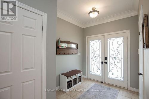 15 Meadowbank Drive, Hamilton, ON - Indoor Photo Showing Other Room