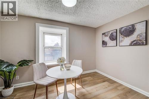 1331 King Street E, Cambridge, ON - Indoor Photo Showing Dining Room