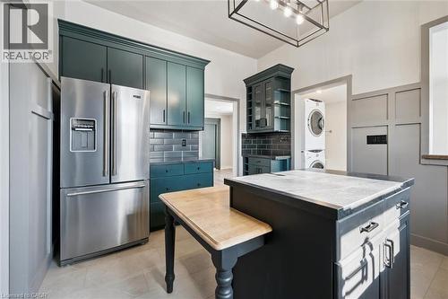 31 Todd Street, Cambridge, ON - Indoor Photo Showing Kitchen