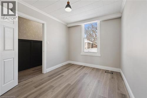 31 Todd Street, Cambridge, ON - Indoor Photo Showing Other Room
