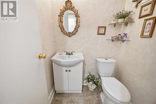 6330 Lorca Crescent, Mississauga, ON - Indoor Photo Showing Bathroom