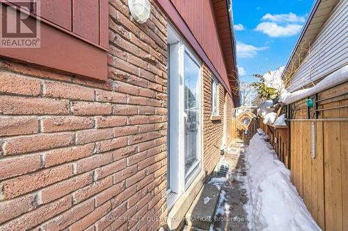 6330 Lorca Crescent, Mississauga, ON - Outdoor