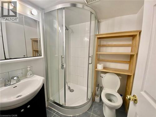 109 Moccasin Drive, Waterloo, ON - Indoor Photo Showing Bathroom