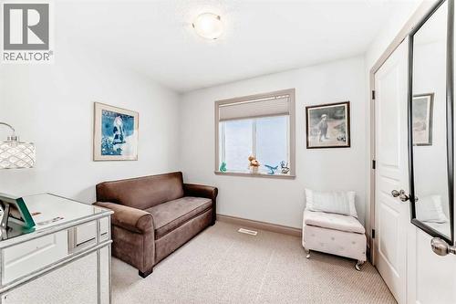 252 18 Avenue Nw, Calgary, AB - Indoor