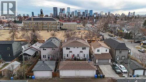 Great location to Downtown - 252 18 Avenue Nw, Calgary, AB - Outdoor