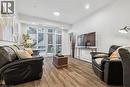 16 Concord Place Unit# 150, Grimsby, ON  - Indoor Photo Showing Living Room 