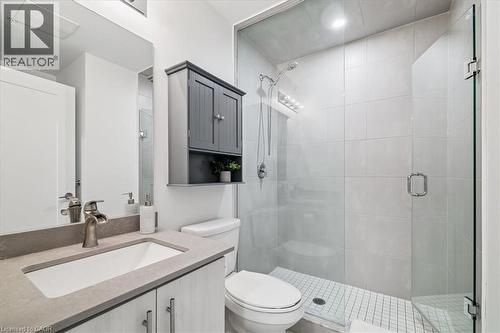 16 Concord Place Unit# 150, Grimsby, ON - Indoor Photo Showing Bathroom